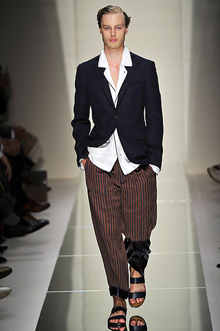 Salvatore Ferragamo / - 2011